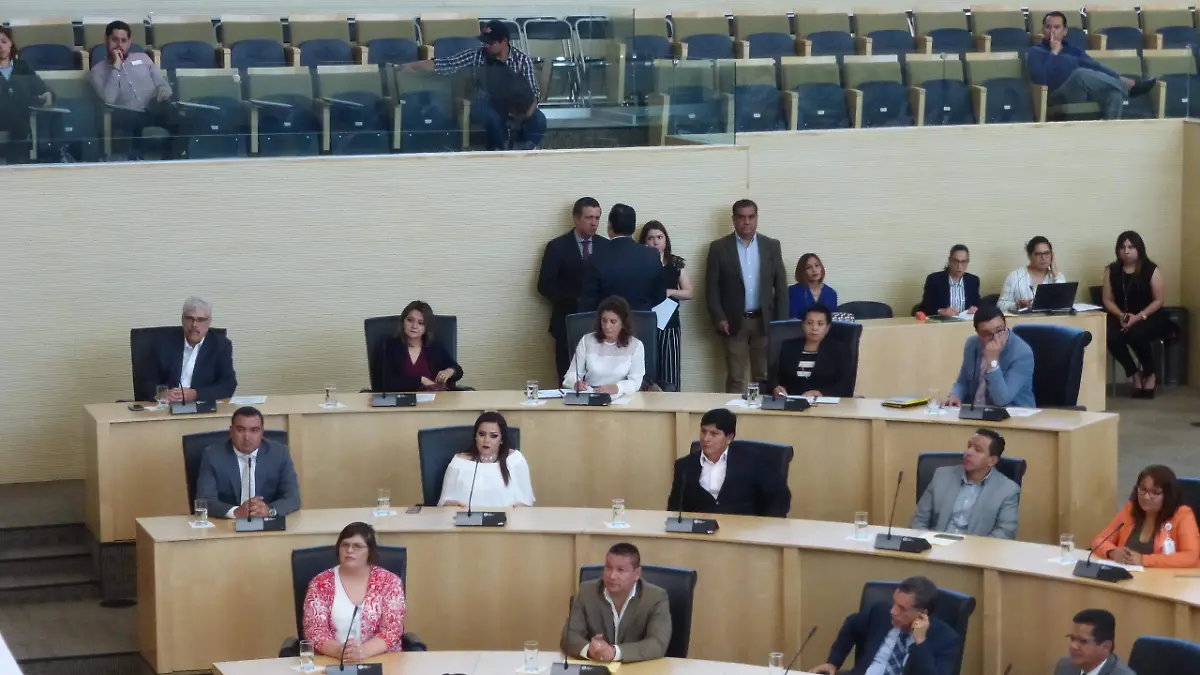 Guanajuato hace trabajo del gobierno federal en Congreso, coordinador estatal de programas de desarrollo 3