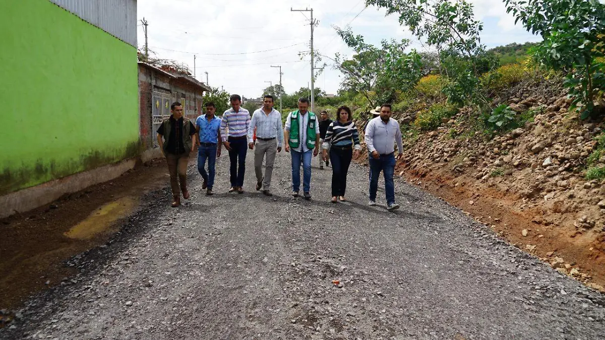 8249c800-1130-4817-ab5d-97366b8a2285