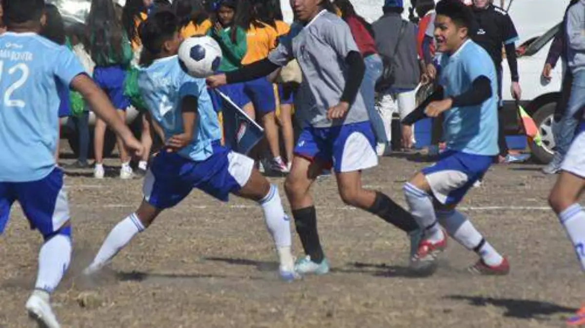FOTO 1.- TORNEO JUVENILES .