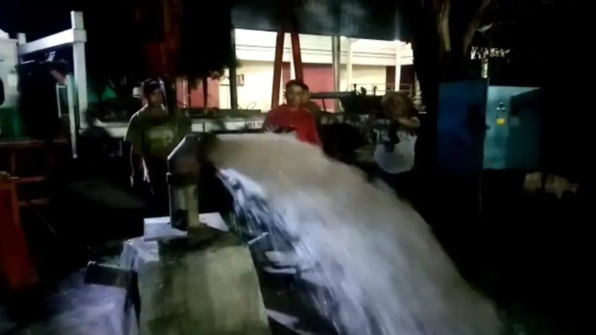 9fd433b2-52a4-44cf-9e7f-fdb707b354c1