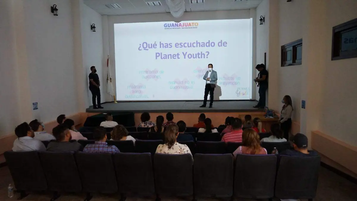 13ef2d29-59d0-4e58-adbb-a687e2b8fd3c