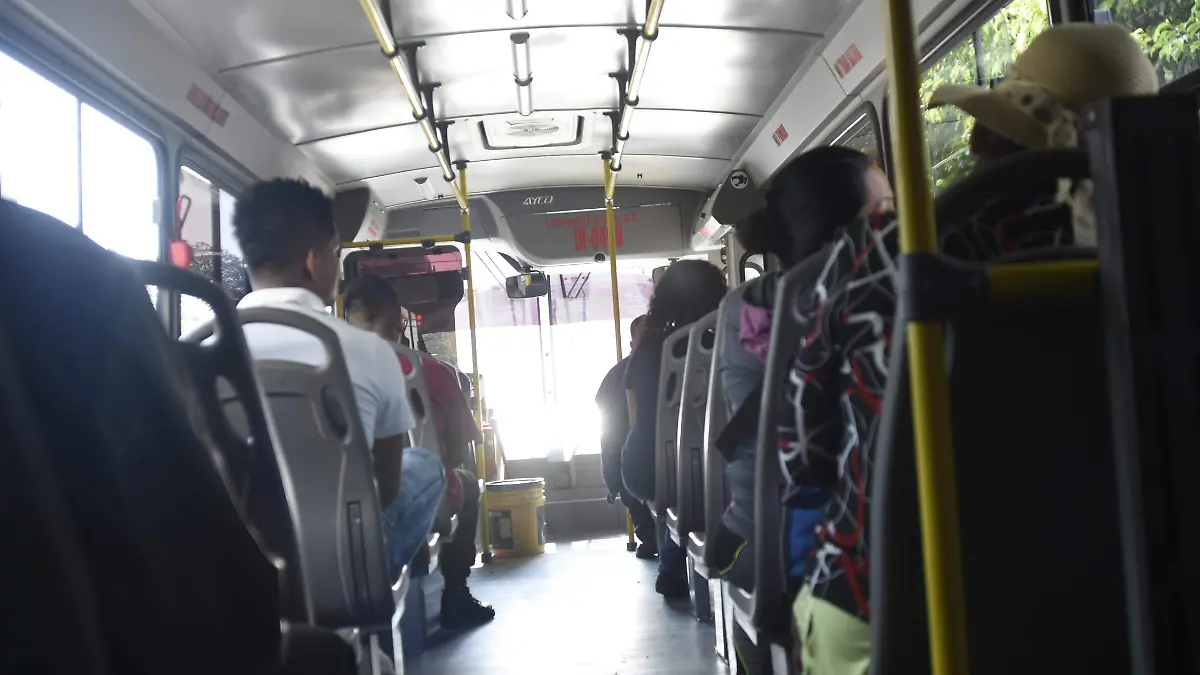 TRASPORTE PUBLICO (1)