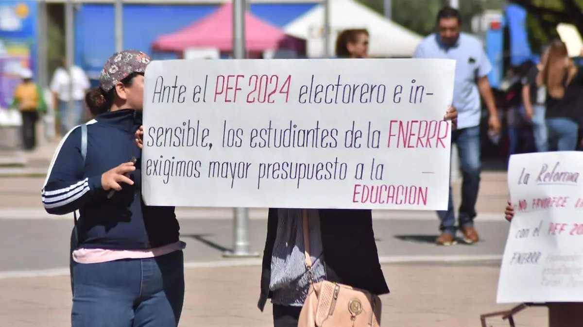 Alrededor-de-30-personas