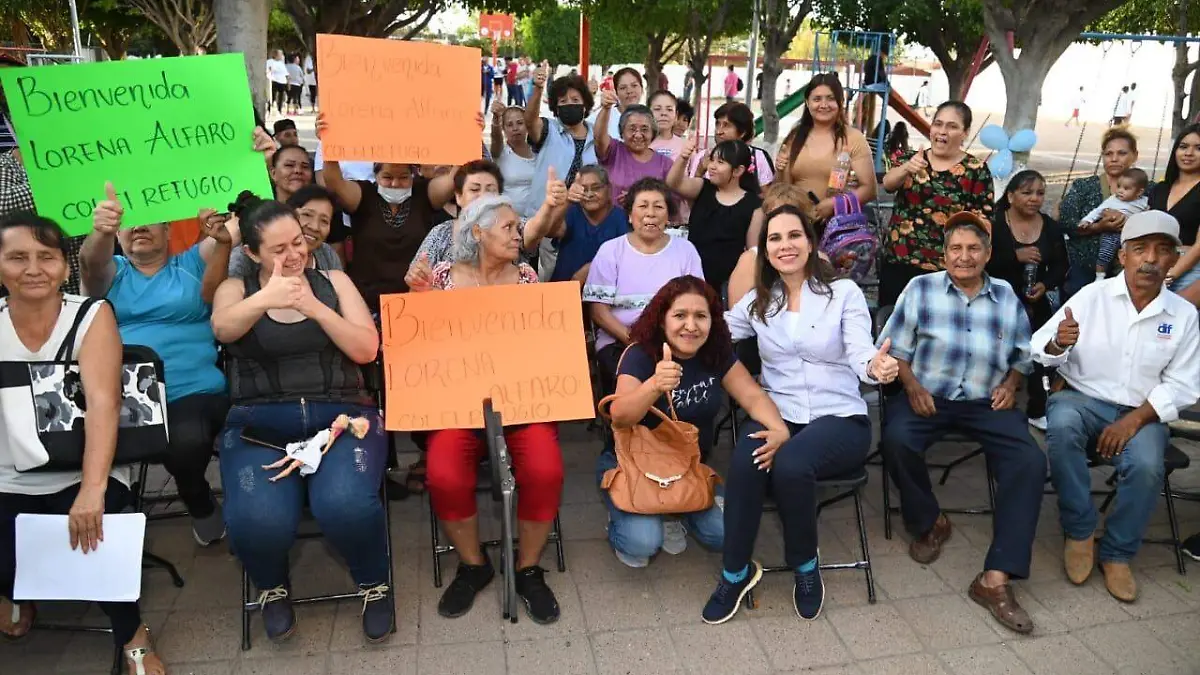 LORENA FLORES MAGON (2)