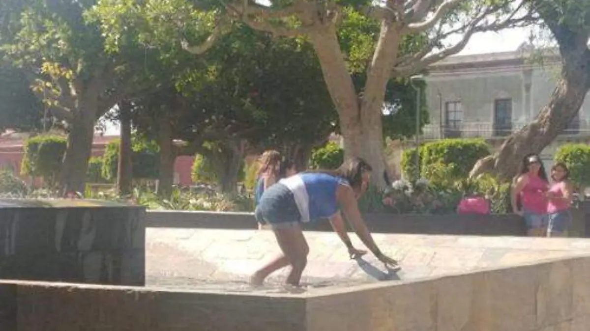 2ab5a094-958c-4d62-9fe6-546838e3a95b