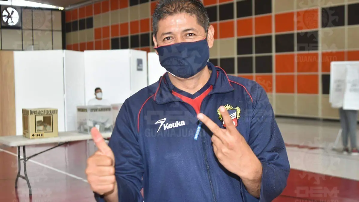 f3201916-48f0-4a0c-87a7-2537766ddd9a