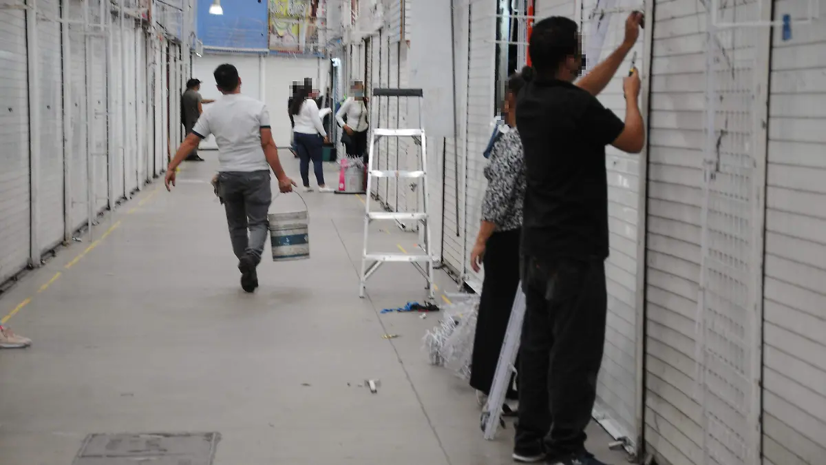 LOS COMERCIANTES OKOKOK
