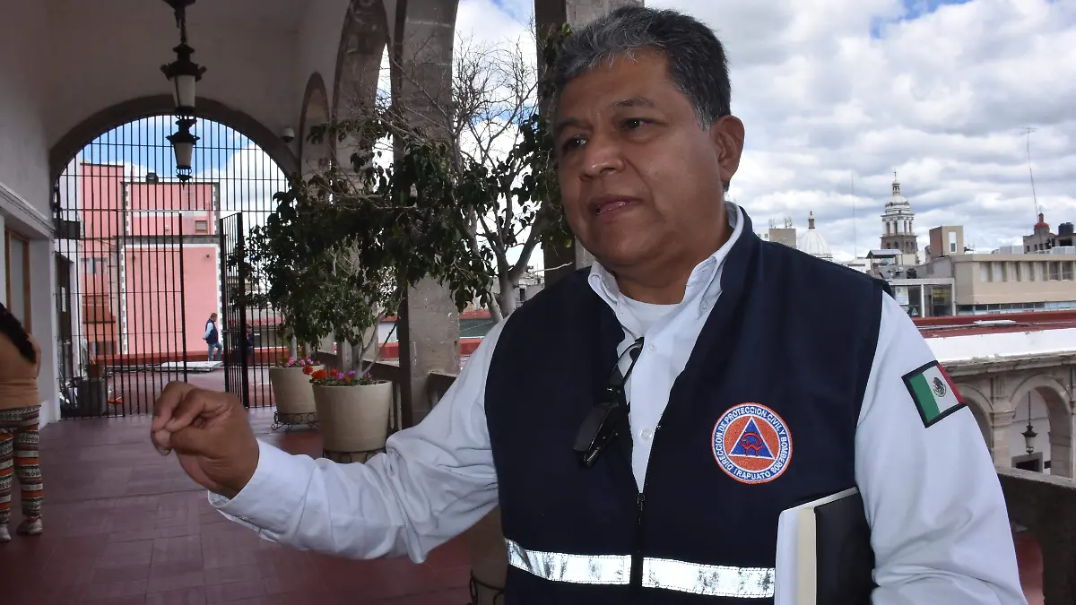 PERSONAL DE PROTECCION CIVIL (3)