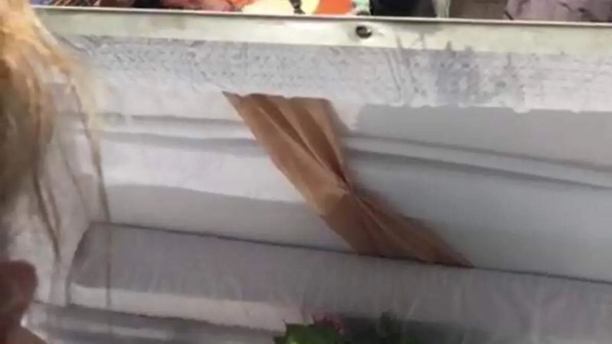 eae37086-2ba3-469f-9dfc-05139b0066d0