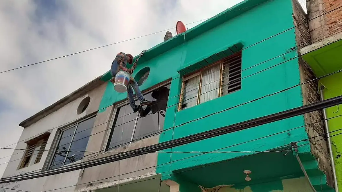 7f9ff93c-27f2-458c-9147-8aebc237040b