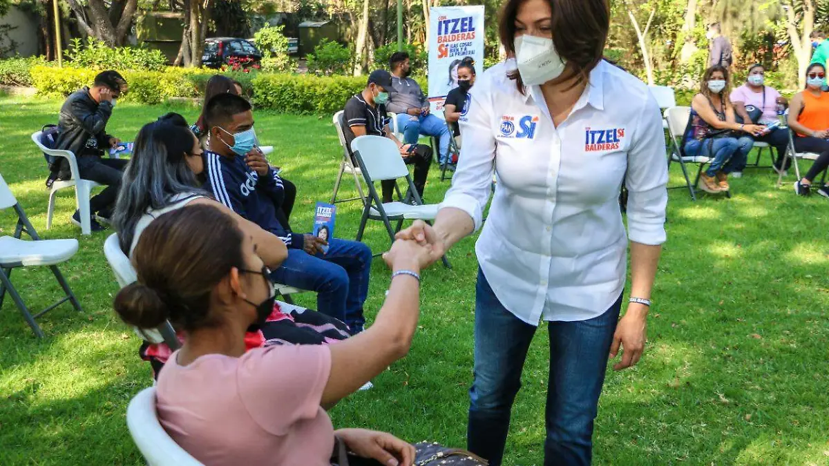 Impulsará Itzel Balderas Mipymes desde Cámara de Diputados (3)