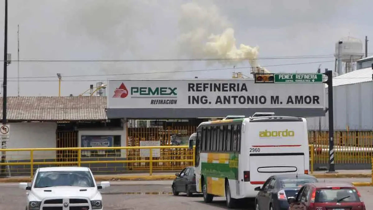 REFINERIA (1)
