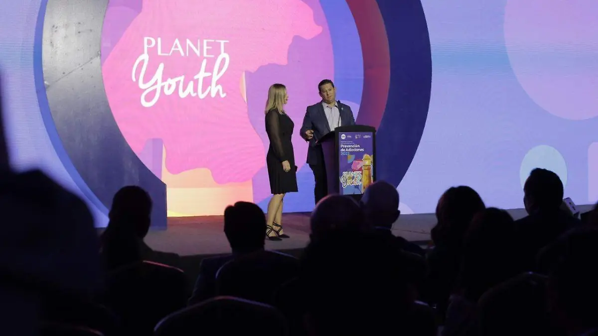 PLANET YOUTH (3)