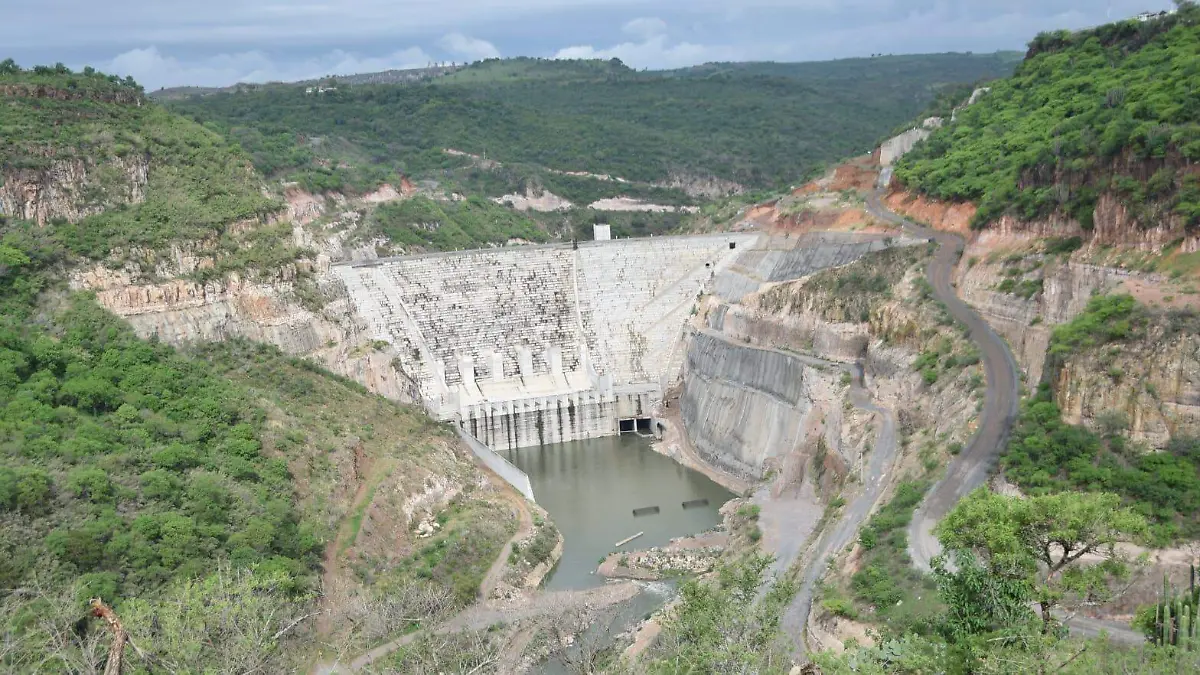 Defenderá-el-gobernador-Diego-Sinhue (1)