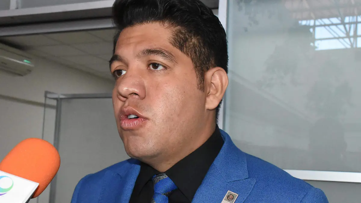 emmanuel reyes (2)