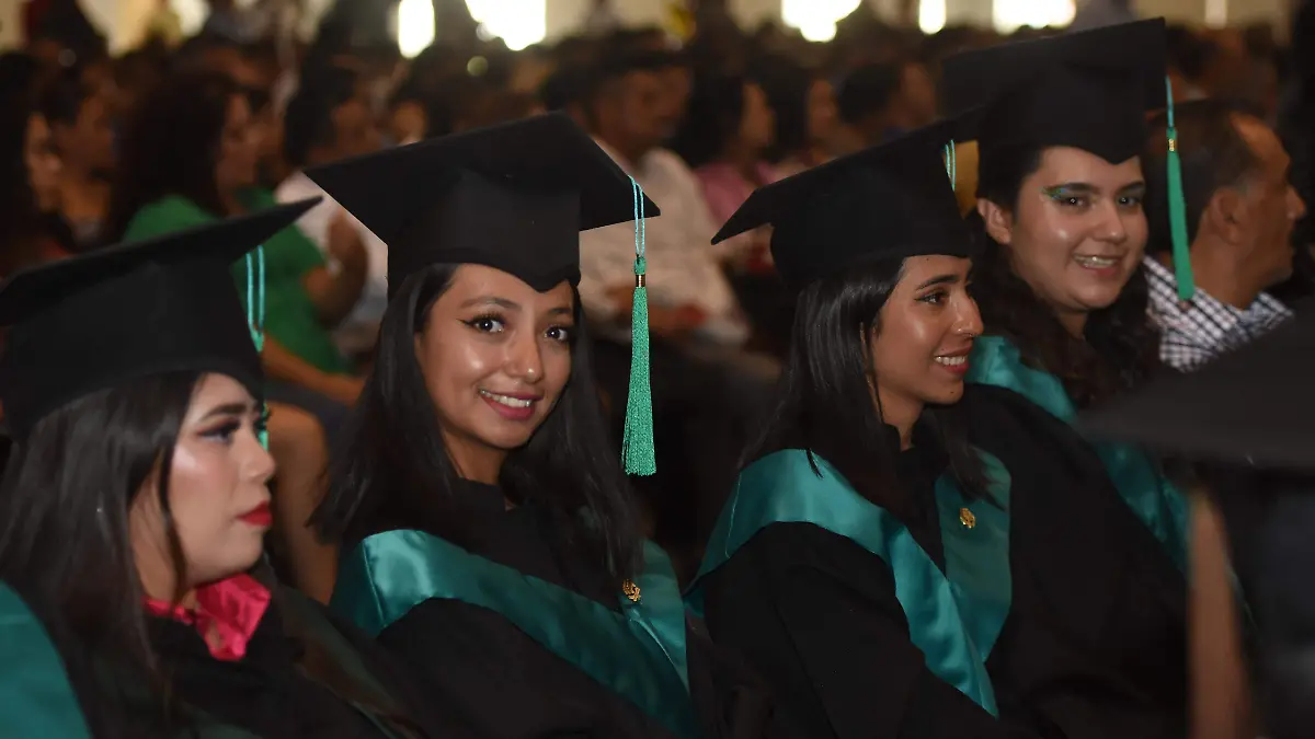 GRADUACION ITESI - JESUS GTZ -EL SOL DE IRAPUATO (5)