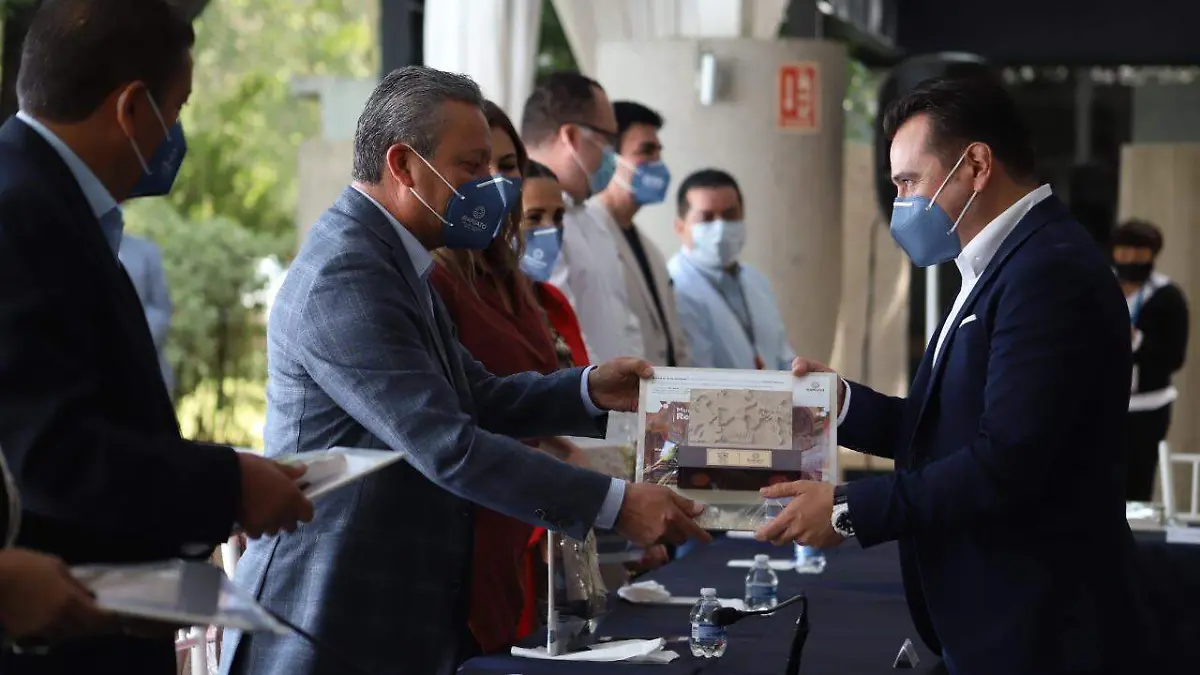 92c77c9d-86b8-47a3-ba2a-6b543e4d5fef