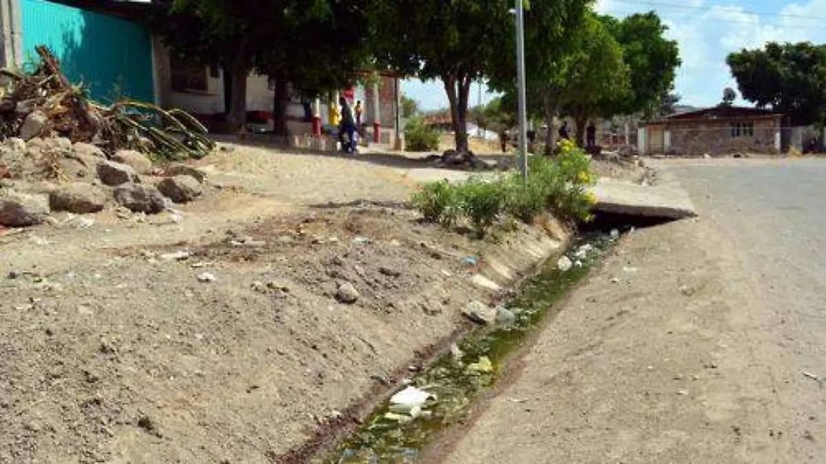 CAÑADA DE LA MUERTE SERVICIOS (4)