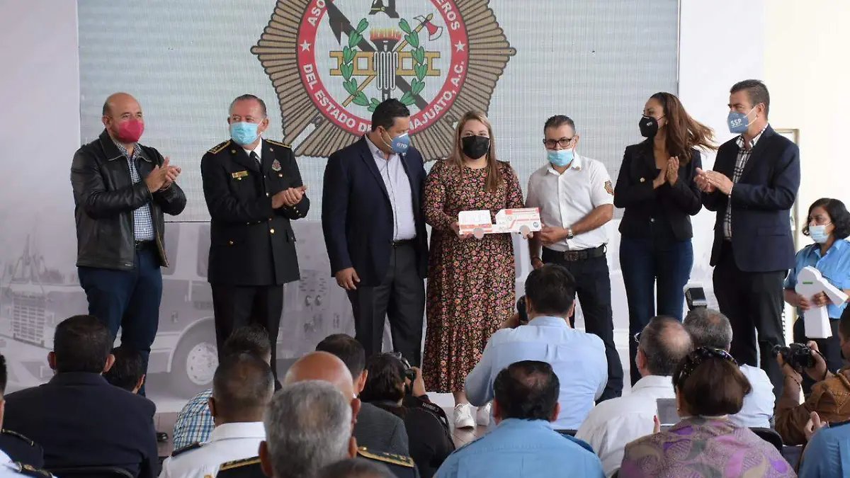 caab6339-addc-4735-bc63-7ef693853c49