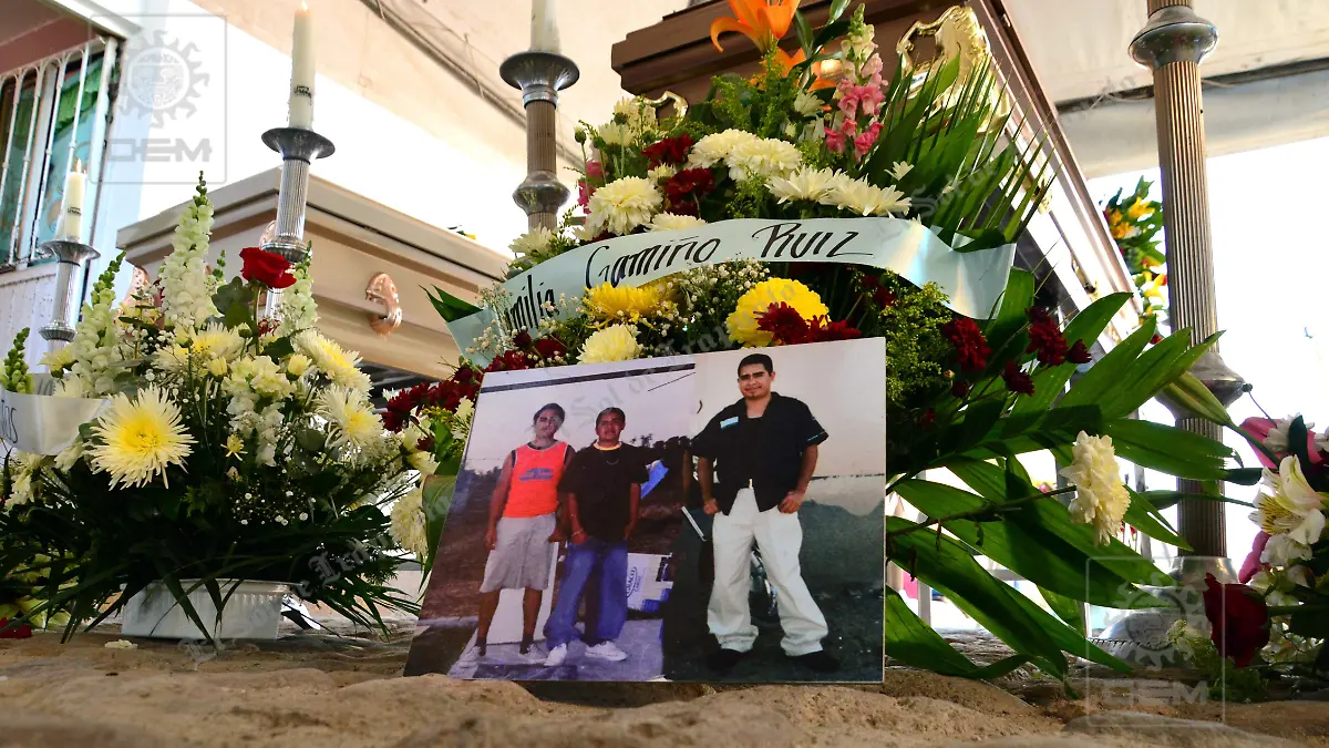 ENTRE SILENCIO OKOKOK