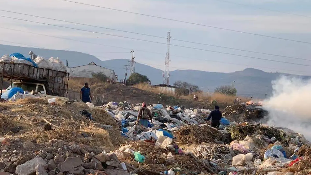 Cierran-Tiradero-1