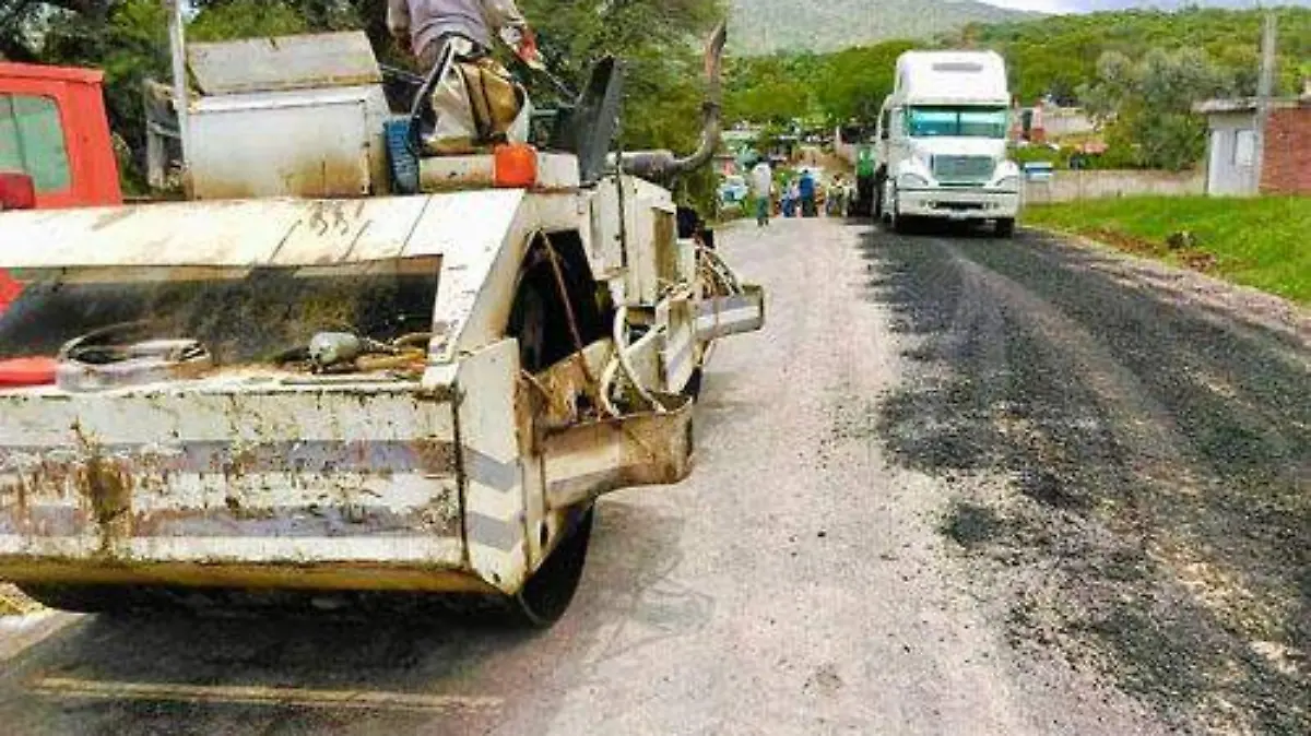 EL CAMINO DE ACCESO OK