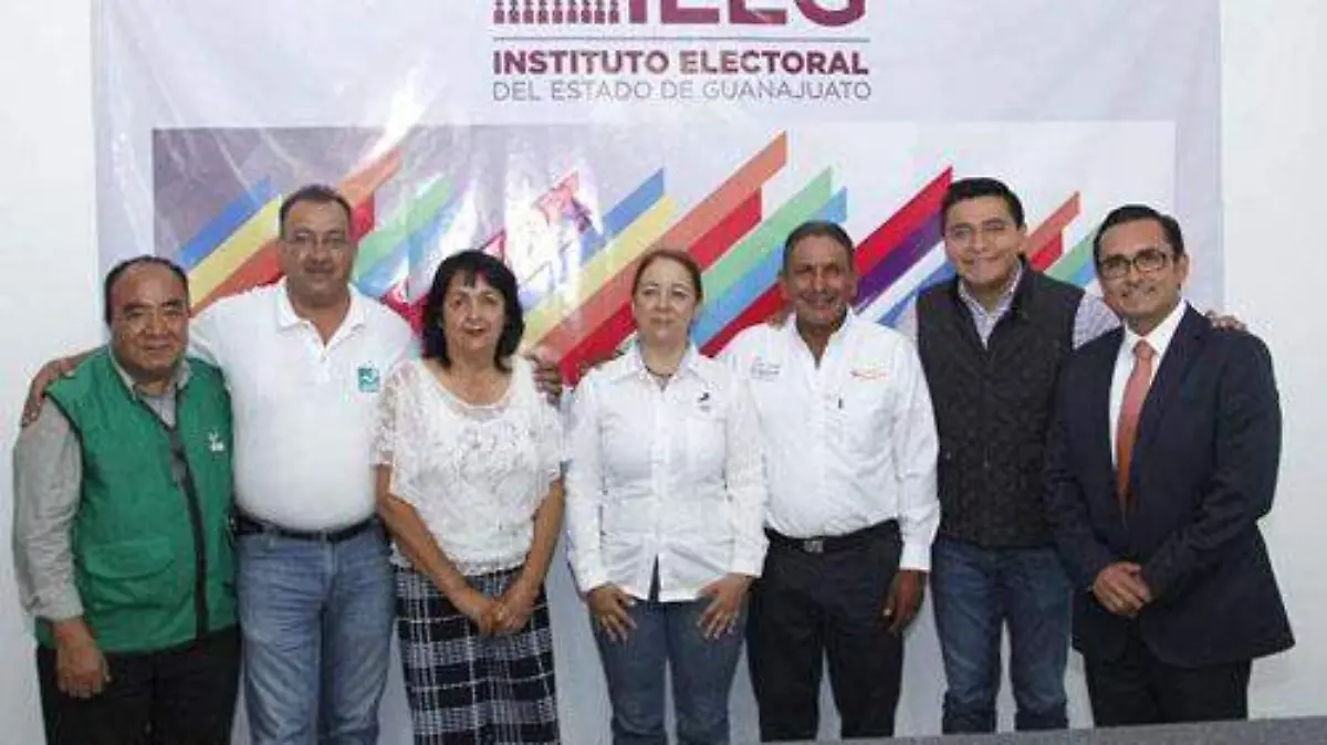 HISTORICAMENTE POR 1 OK