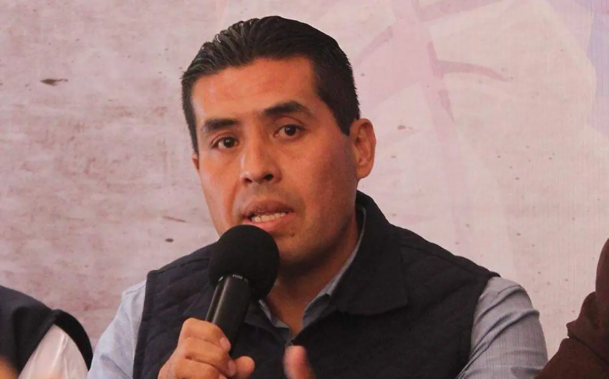 Realizan-ajustes-en-gabinete