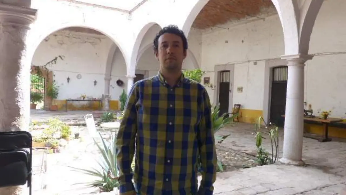 9edb33e4-bac2-4afa-a2fd-e68d872fe849