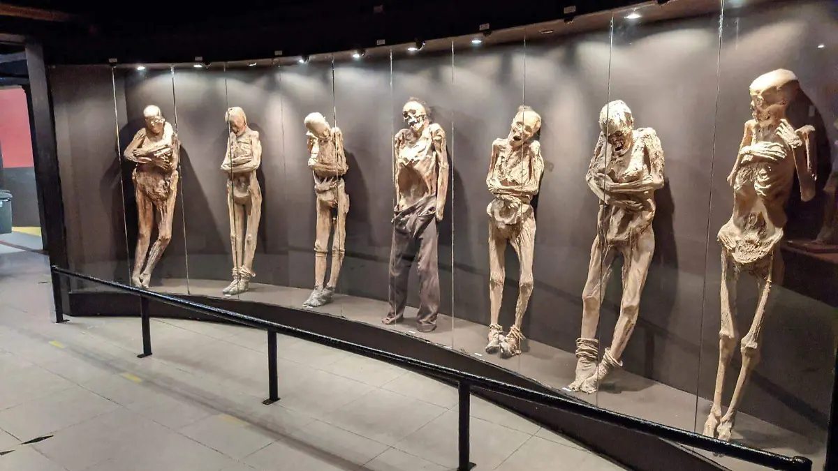 INAH-intervendrá-a-las-momias  (2)