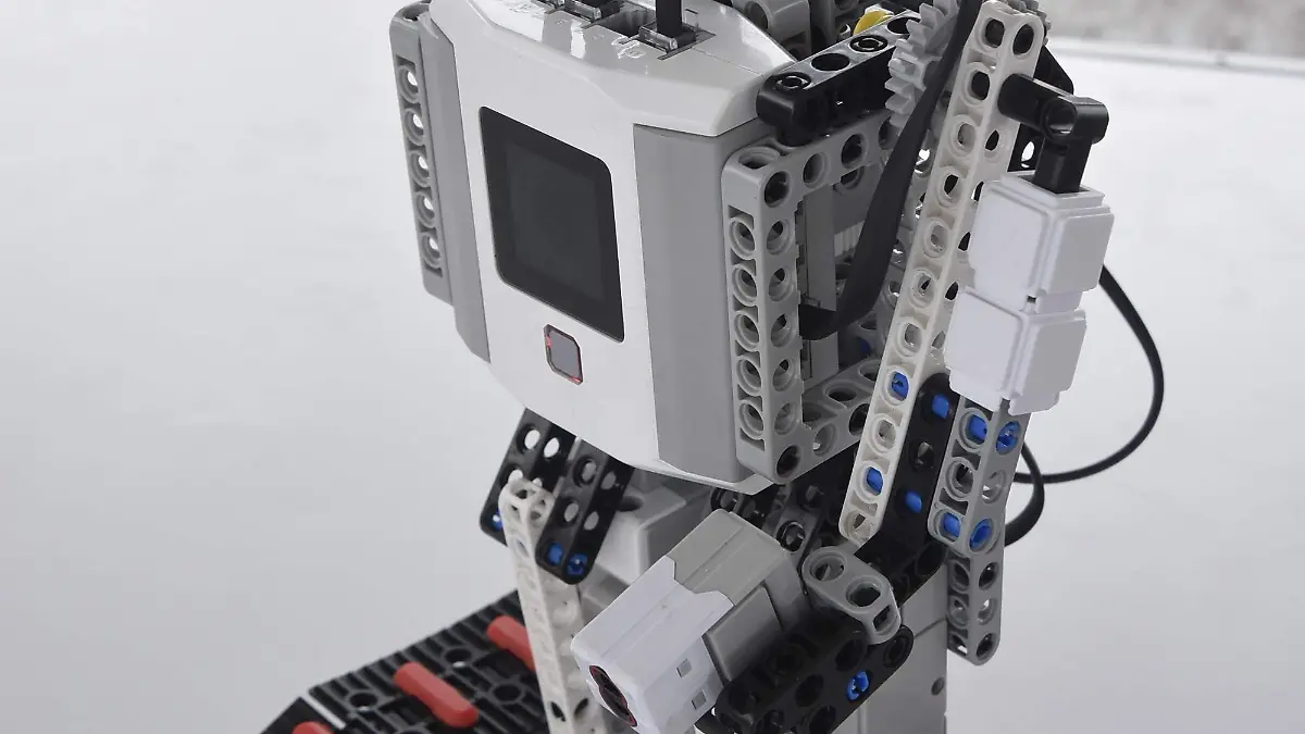 A-través-del-conocimiento-1-okokok