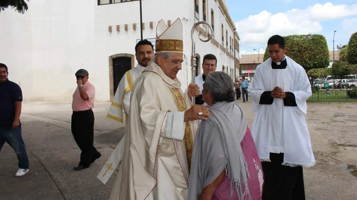 ANIV. SACERDOTAL OBISPO J. JESÚS (6)