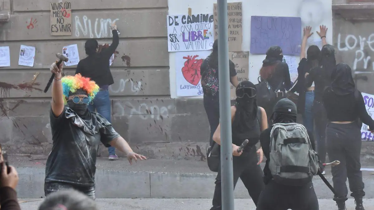 e2e218bd-e1c0-4491-baa0-14018b9c529b