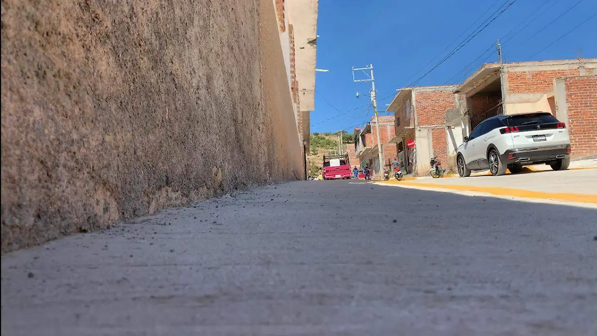 5b5a6661-557f-4949-a990-606ad3b31786