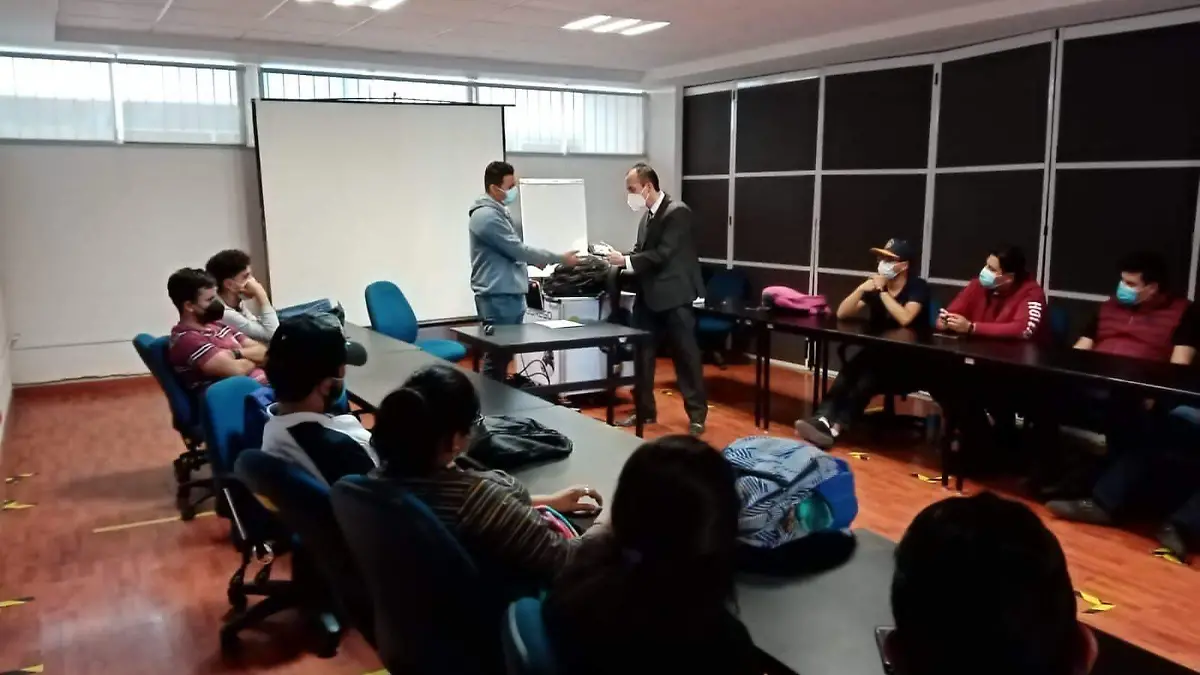 15-estudiantes-participaron-okokok