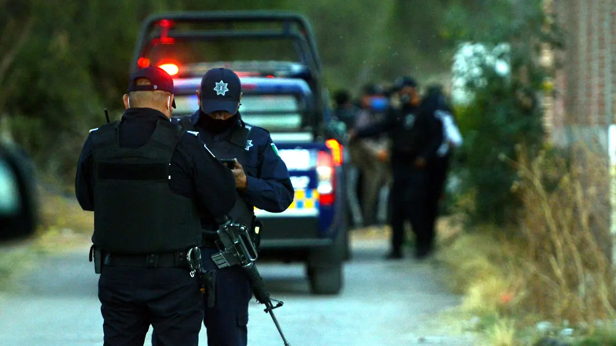 POLIS SEGUROS- JESUS GTZ-EL SOL DE IRAPUATO(4)