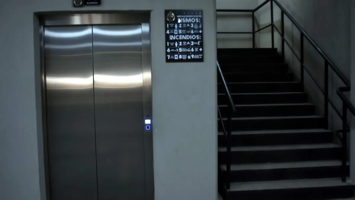 ELEVADORES (4)