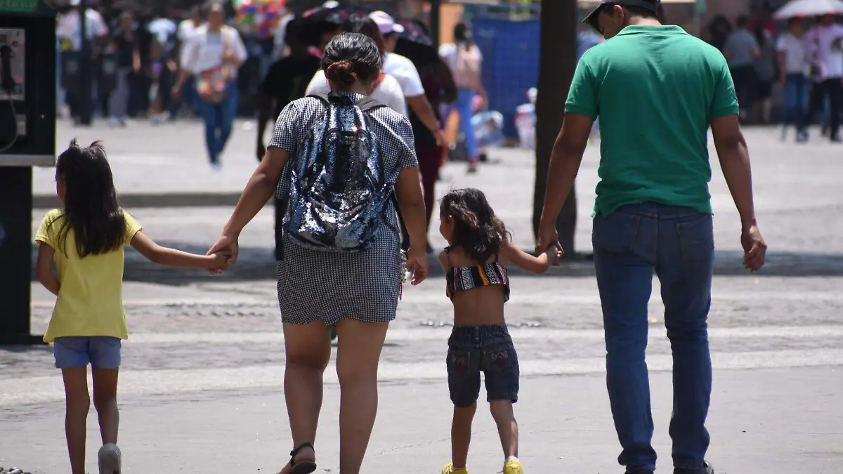 f985290a-b0df-4a43-b270-f8fba18142b7