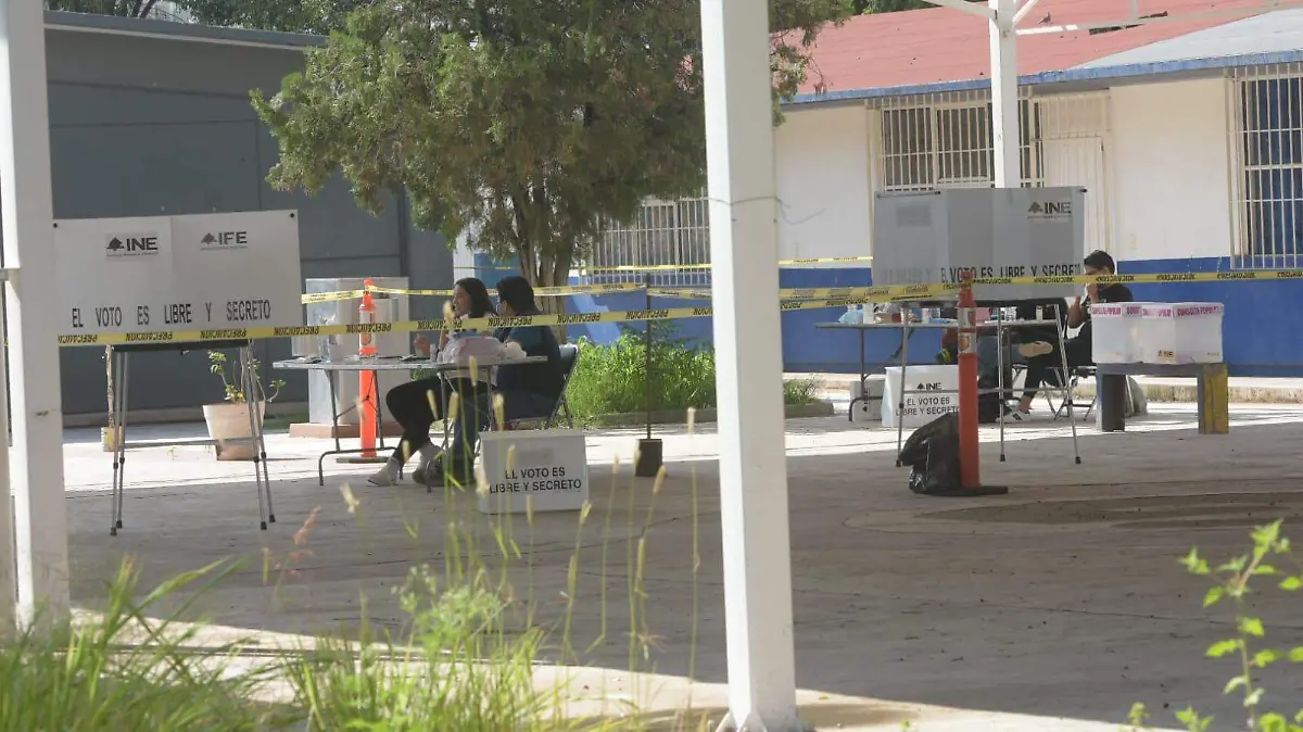 Poca-asistencia-por-la-mañana-en-casillas