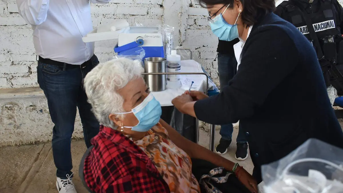 VACUNAS MEDICOS (1)