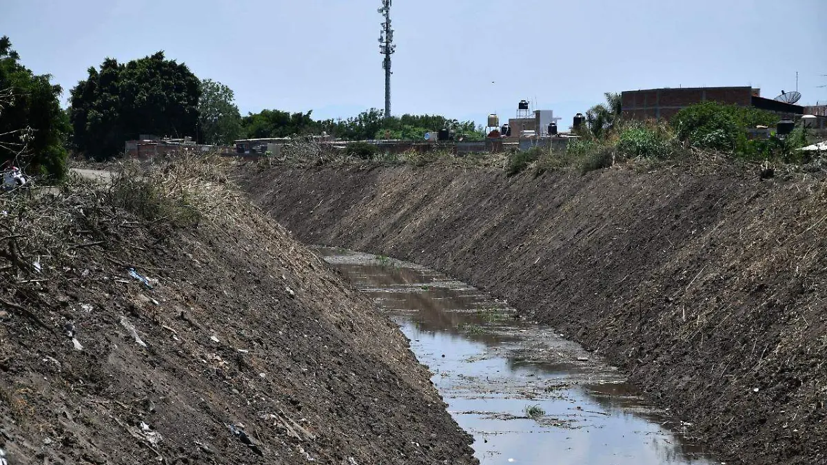 5221c7ff-792e-4b99-85eb-39d5573b9aa6