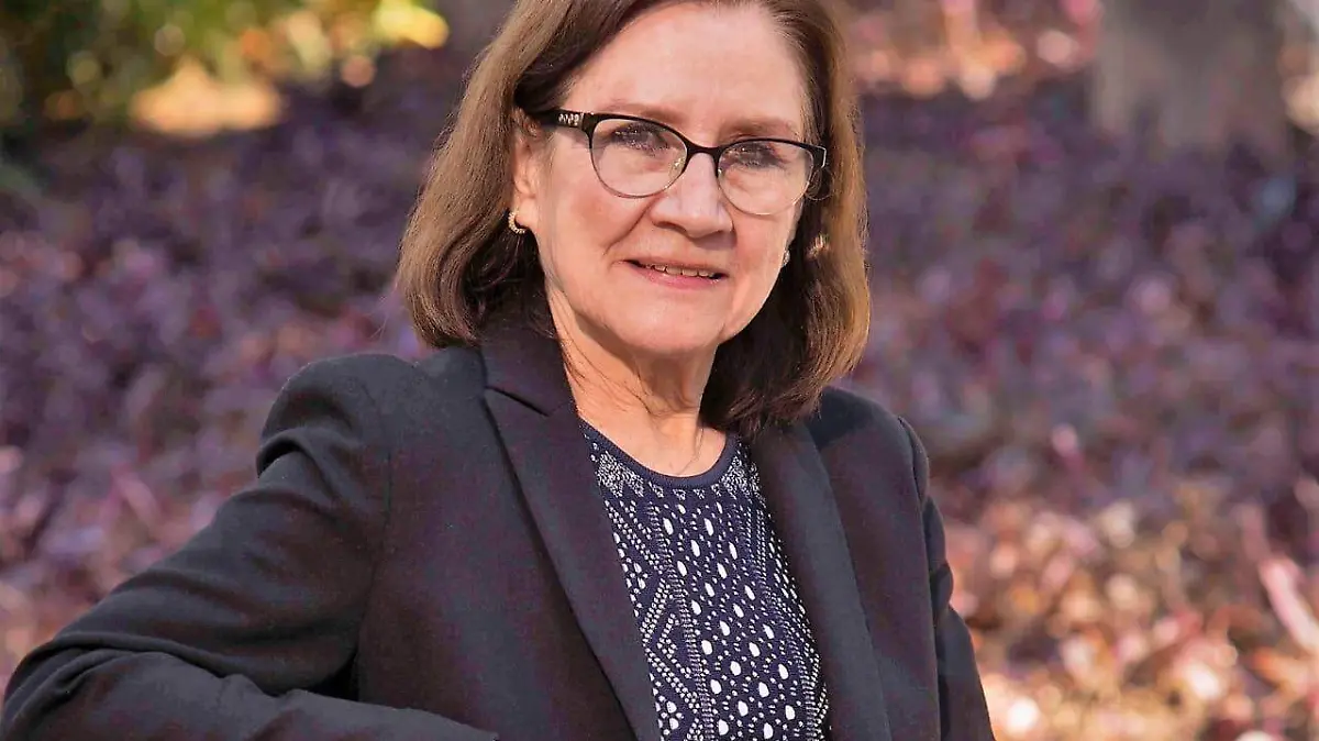 MAESTRA-Patricia-Baez-OKOKOK