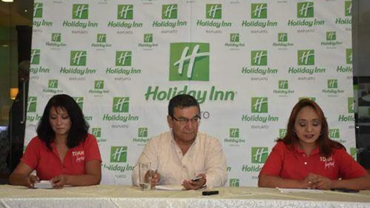 Rueda de Prensa OK