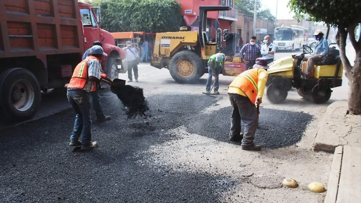 En-marcha-programa-de-bacheo (1)