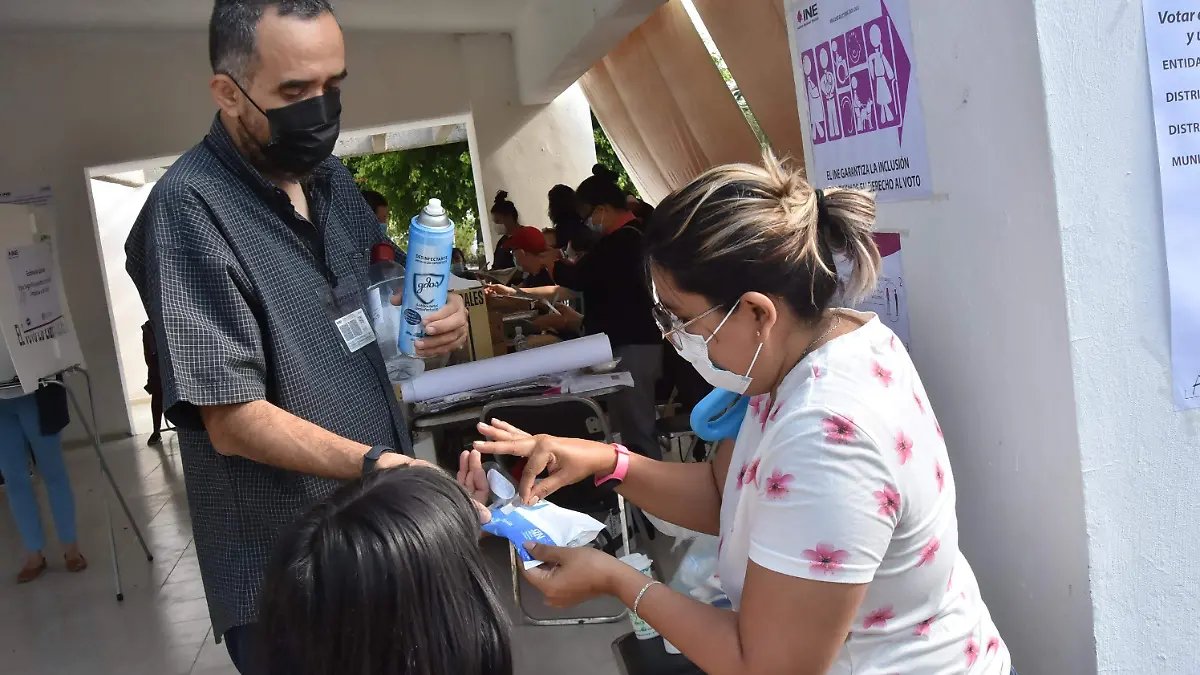 Hoy-es-la-Consulta-Popular  (3)