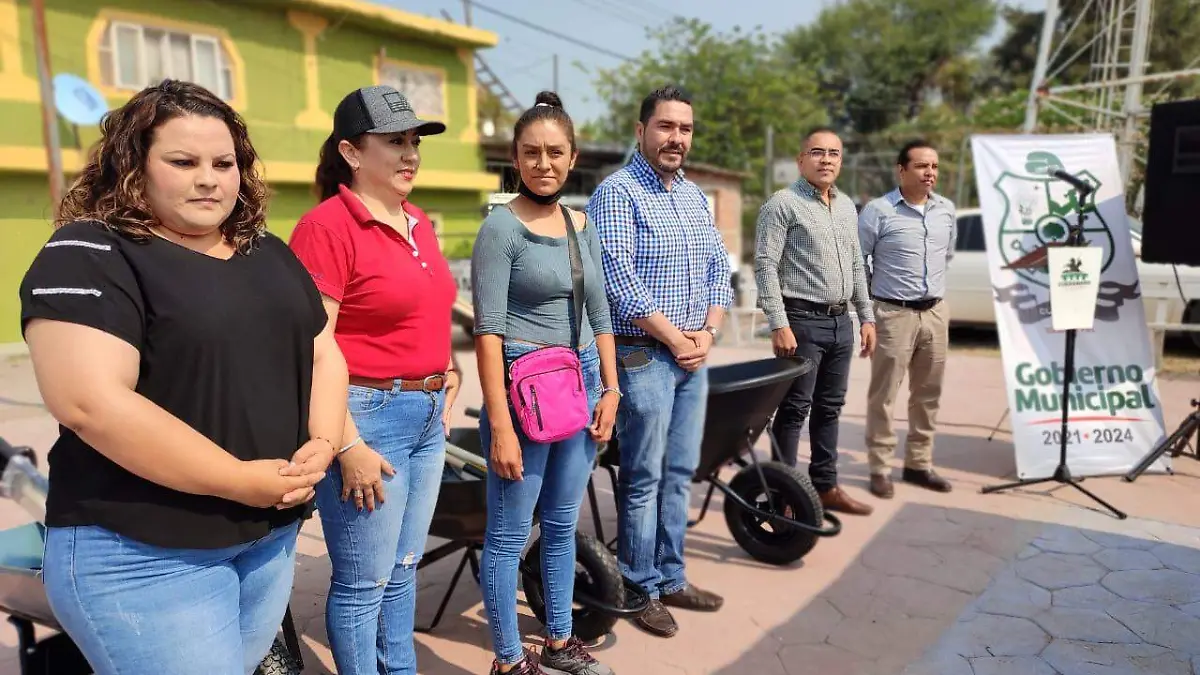 8e54b1c9-d452-4347-b8e4-bc2c4248b88c