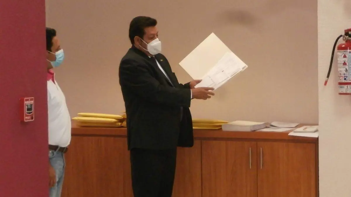 ac1e4e52-1728-4321-b04e-cbdd4a7511cb