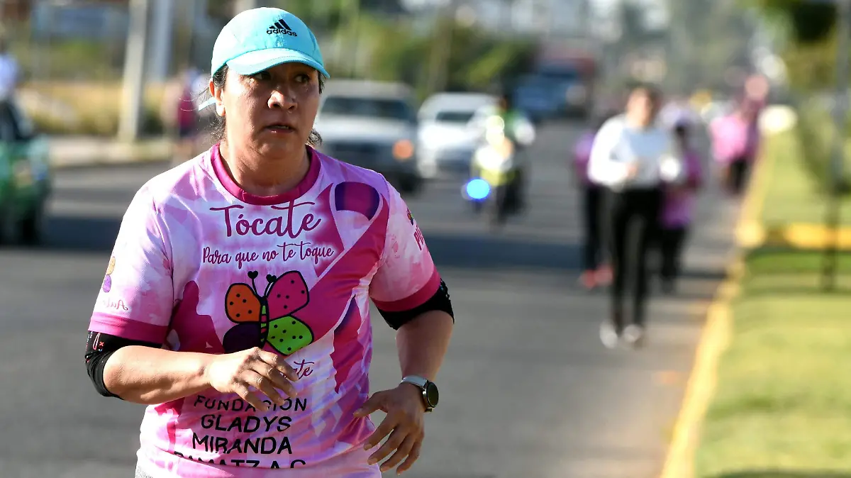 CARRERA CONTRA EÑL CANCER JESUS GTZ- EL SOL DE IRAPUATO (1)