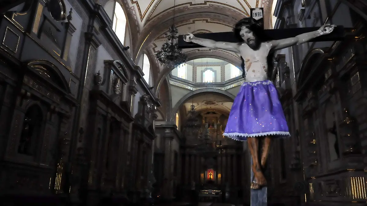 Regresa-viacrucis