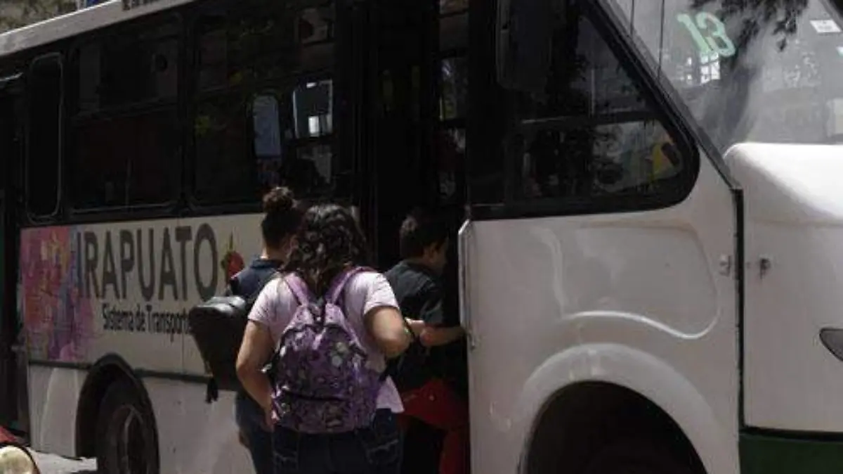 TRANSPORTE PUBLICO (2)